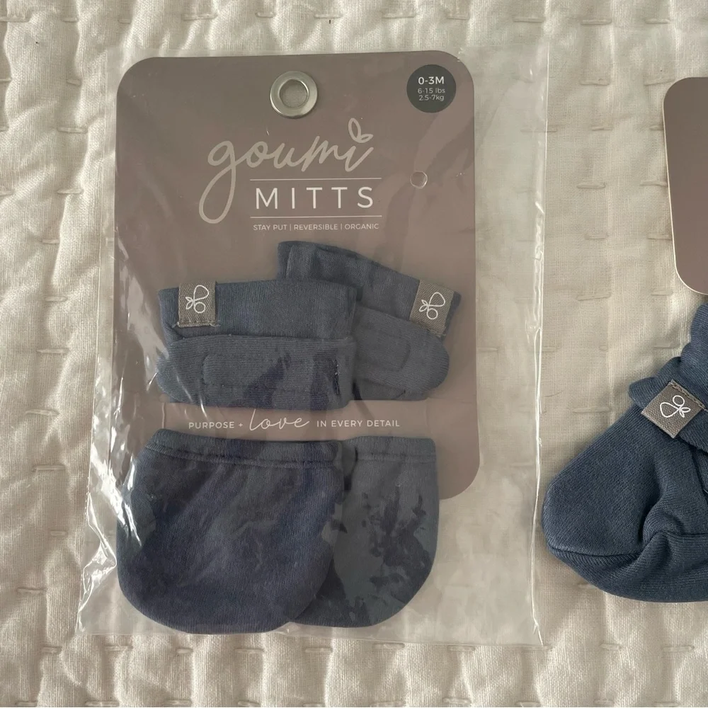NWT Goumi Navy Blue Baby Mitts and Boots Size 0-3M